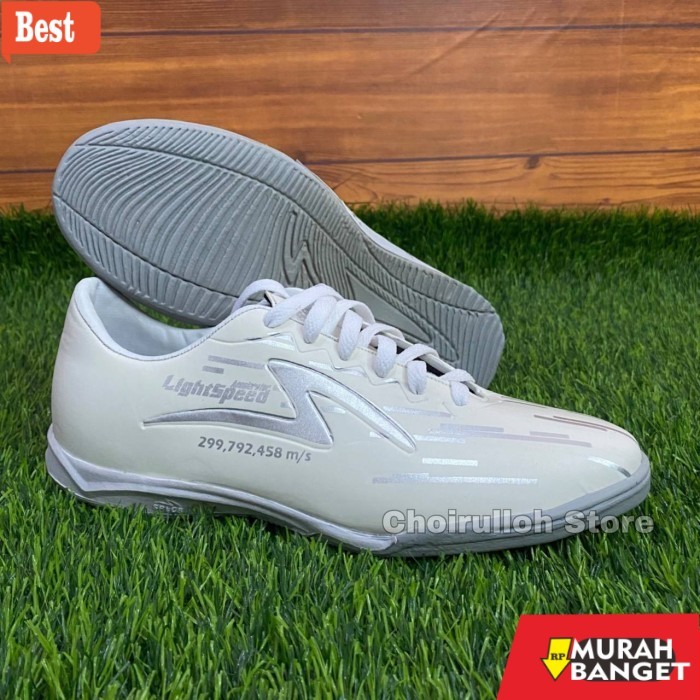 rekomendasi sepatu futsal SEPATU FUTSAL SPECS LIGHTSPEED REBORN PUTIH SILVER PAKET KOMPLIT - Sepatu 