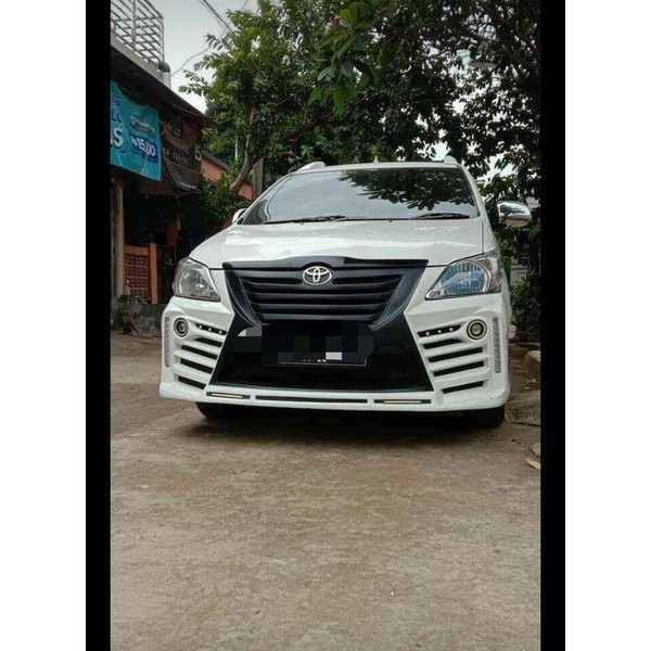 bodykit innova zoom/lexus 2011-2015 bahan duraflex