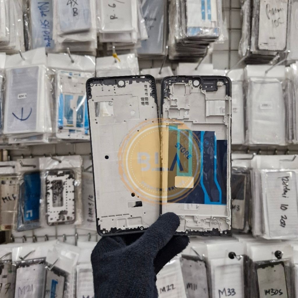 FRAME LCD / TULANG TENGAH / MIDDLE FRAME For Infinix Note 11 Pro X697