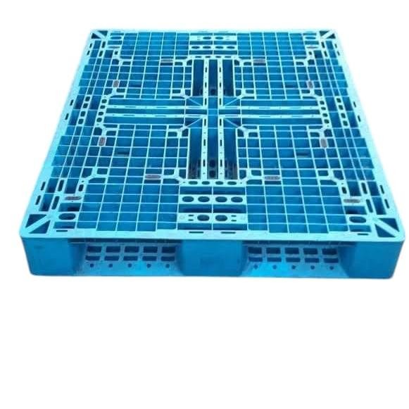 

pallet plastik 120x100x15 kondisi 95%