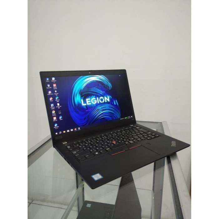 Lenovo X390 Ram 16GB  core i7 gen8 ssd 512GB