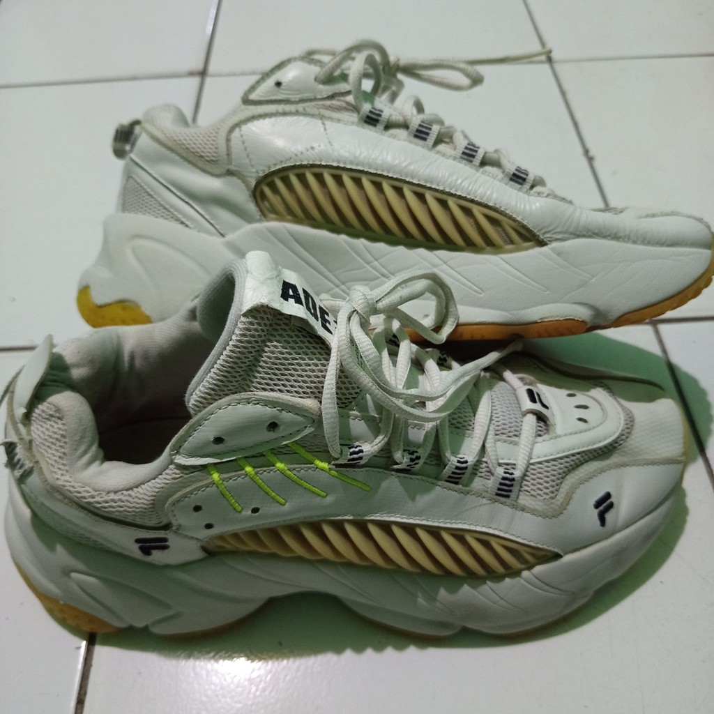 Sepatu Pria Original FILA size 43 - Preloved