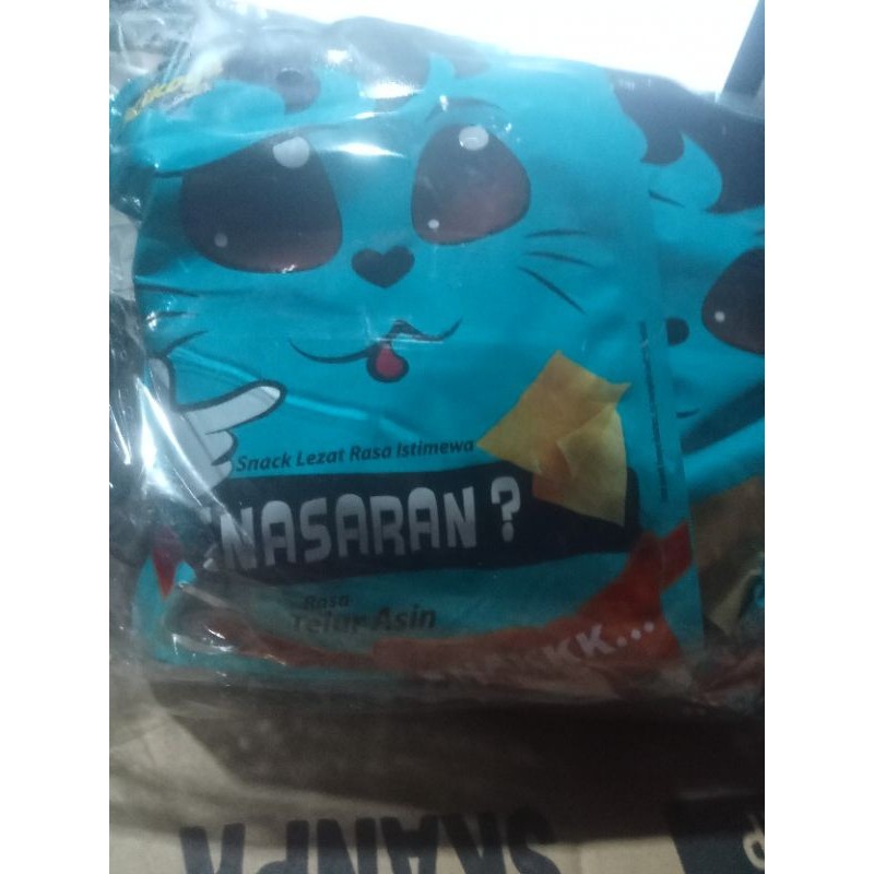 

kikoya Snack 20gr rasa telur asin enak isi 10 pcs