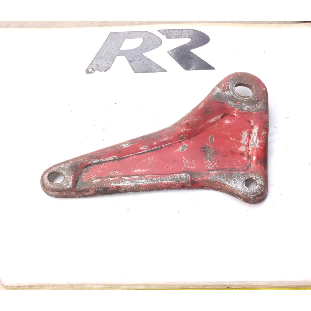 bracket braket breket dudukan pangkon knalpot muffler honda C50 C65 C70 original