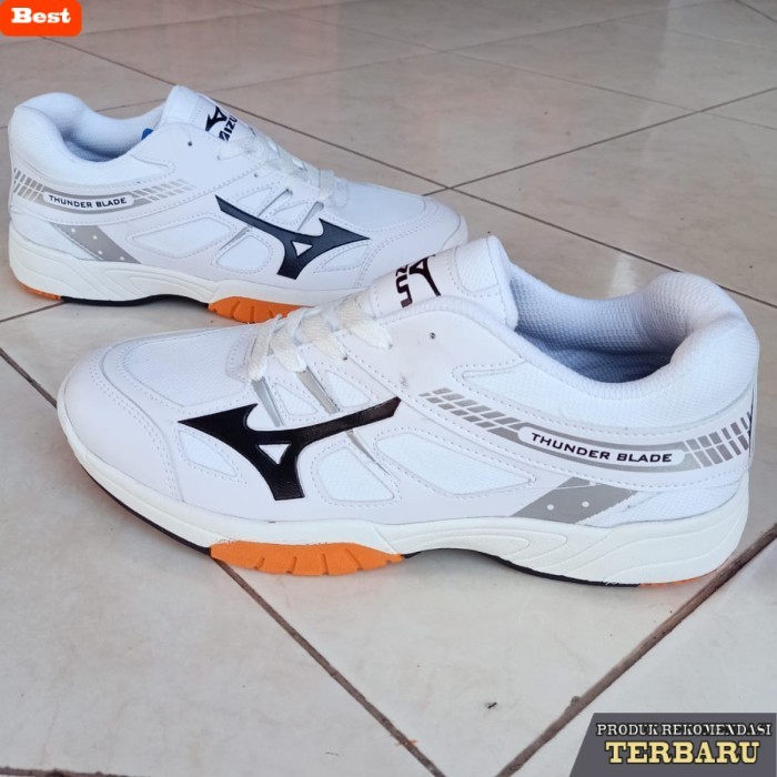 rekomendasi sepatu olahraga brand lokal Sepatu Sport Badminton volly Running MIZUNO Thunder Blade Pu