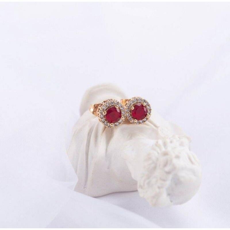 Gistore09 Anting Tusuk Mata Merah Perhiasan Anting Wanita Dewasa Mata Delima