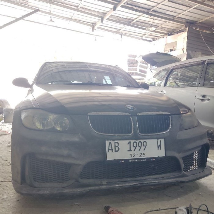 body kit lips Bumper depan BMW e90