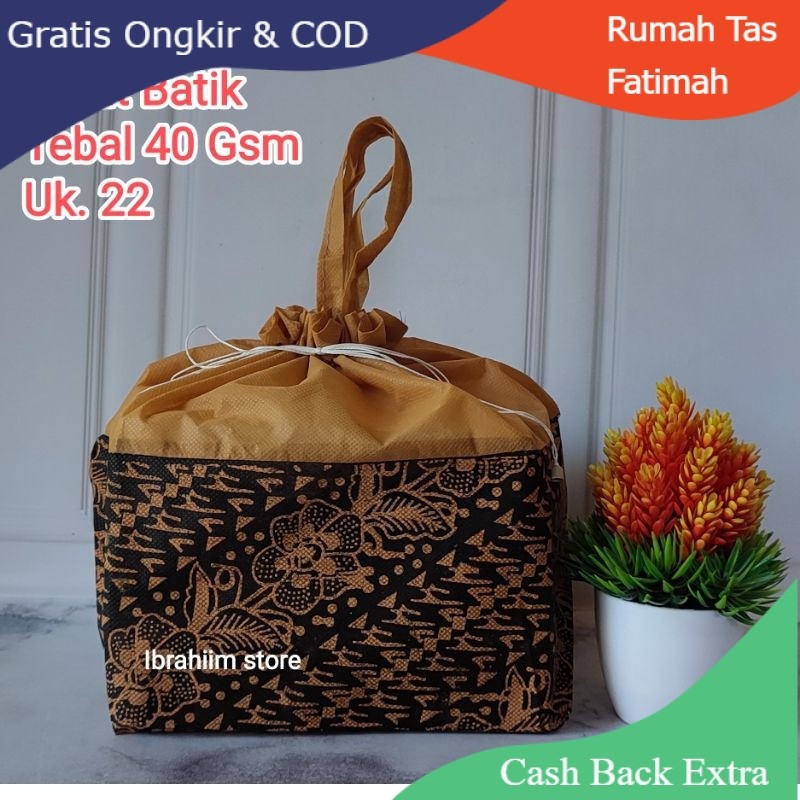 

Promo TERLARIS TAS HAJATAN SERUT BATIK UKURAN 22x22 TAS HAJATAN MURAH TAS BERKAT BATIK MURAH By Rumah Tas Fatimah