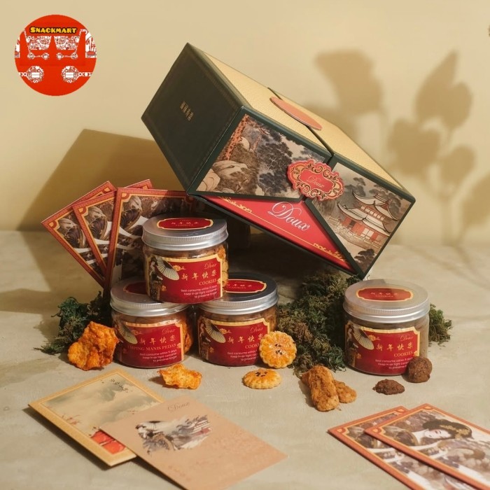 

Hampers Imlek Cooperate 2025 Medan Premium / Parcel Kue Kering / Hampers Imlek Medan / Parcel Imlek Chinese New Year Kue Kering 2025 / Hampers Imlek Chinese New Year 2025 / Parcel Imlek Kue Kering Medan / Parcel Imlek / Hampers Imlek Premium - Gong Xi