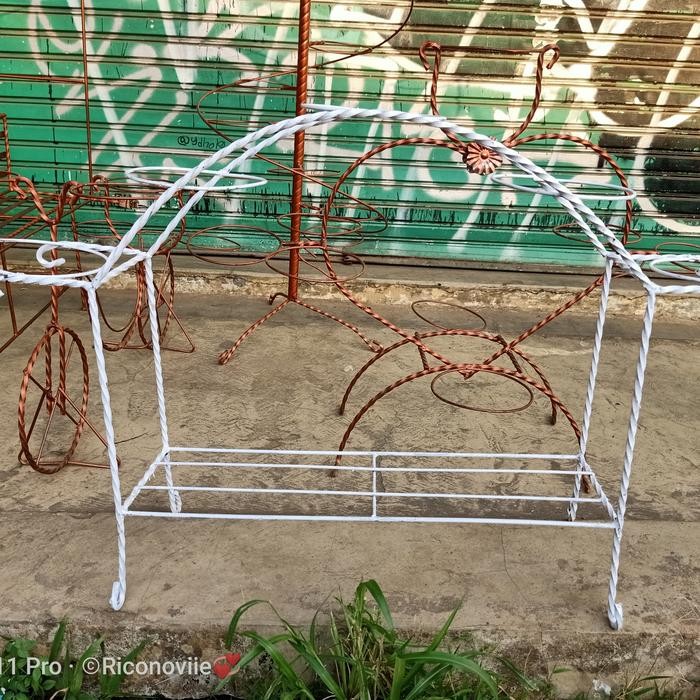 Rak besi pot bunga 1 susun lingkar isi 5 pot