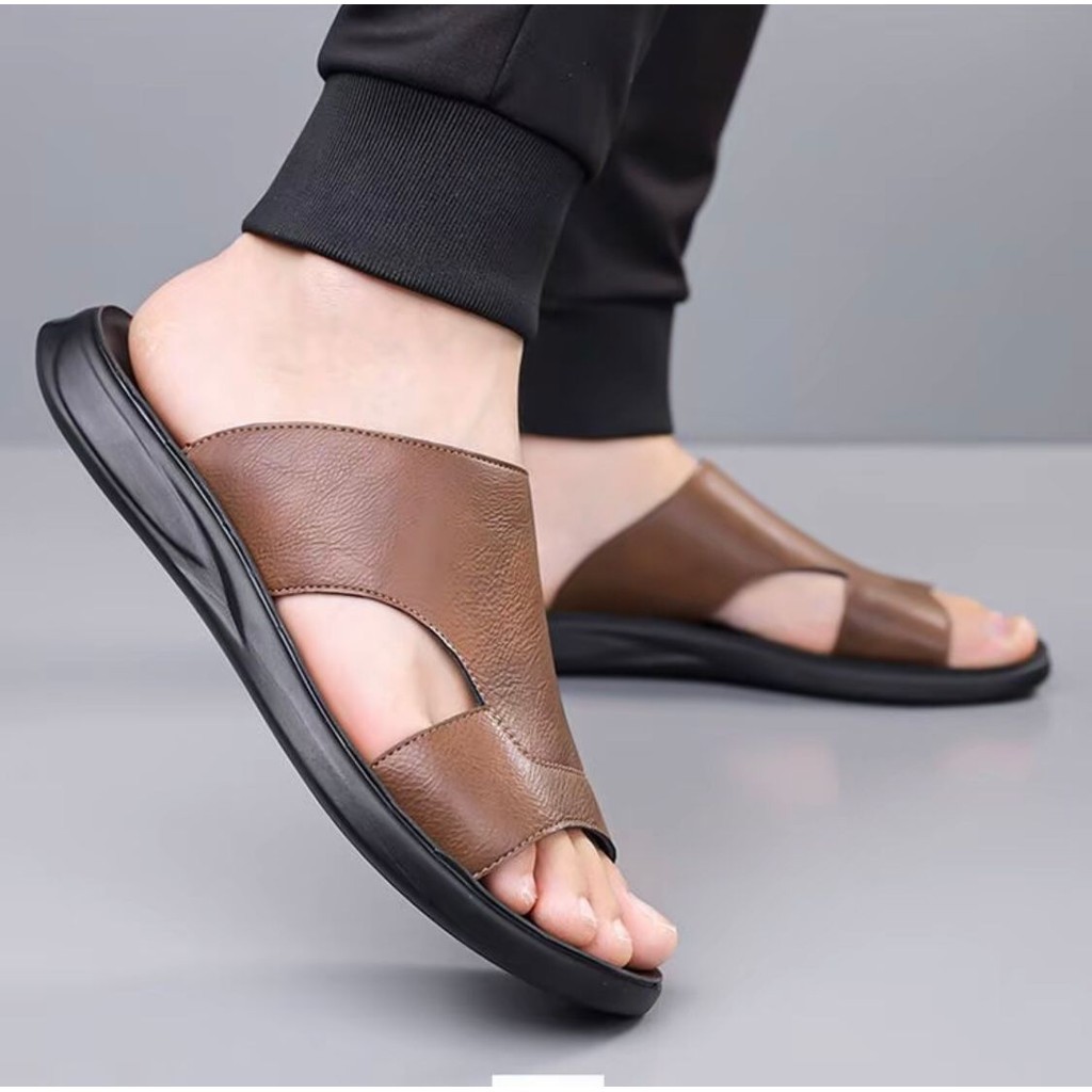Sandal Selop Pria Kulit Sintetis-Outsole Karet Anti Licin