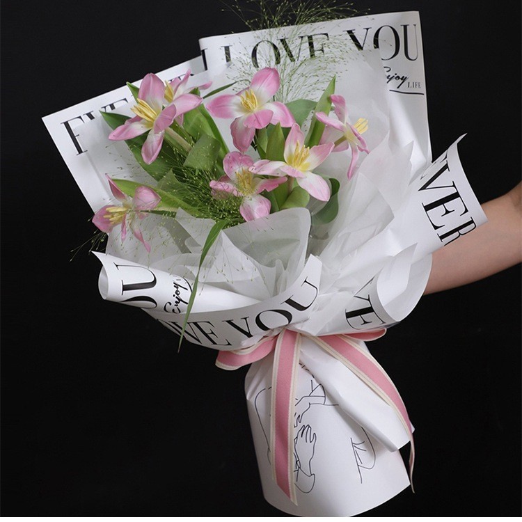 

PROMO![20 Lembar] Flower Wrapping Varian List Premium Paper Florist Kertas Buket Bunga Korea Cellophane List GoldREADY