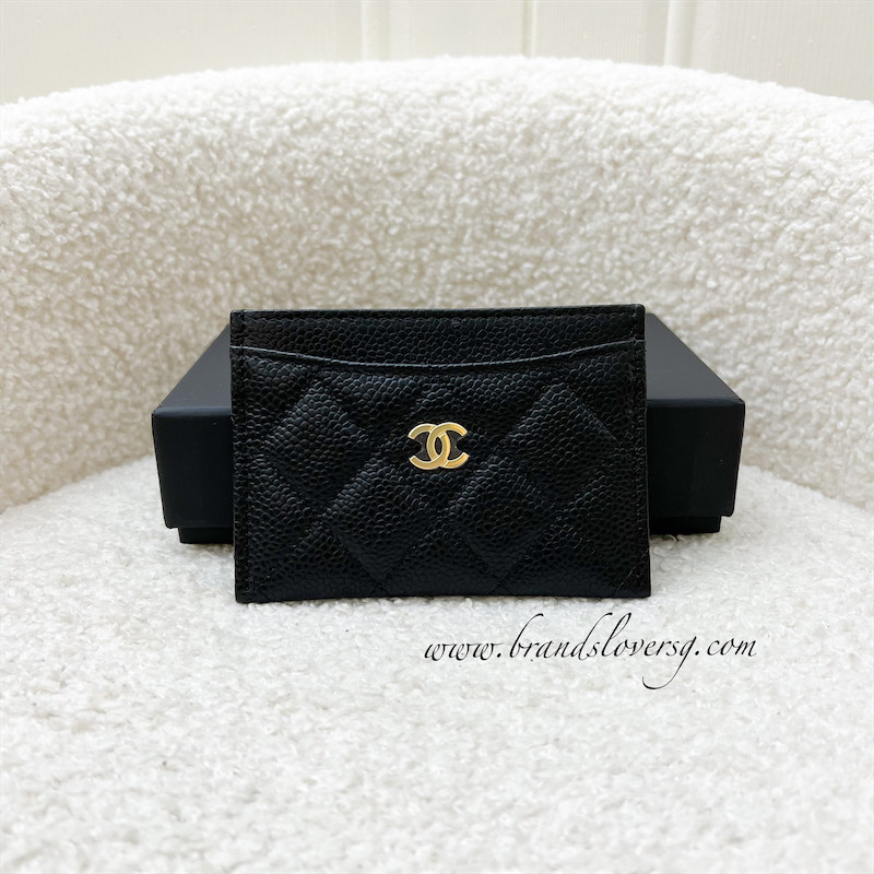 (Brand new) Chanel Classic Flat Card Holder in Black Caviar and GHW