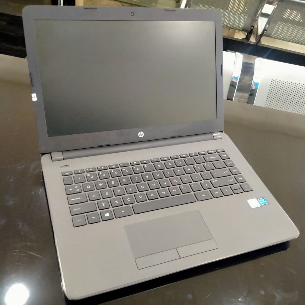 Laptop Hp Core i5 7th 16gb SSD1TB Windows 11 10