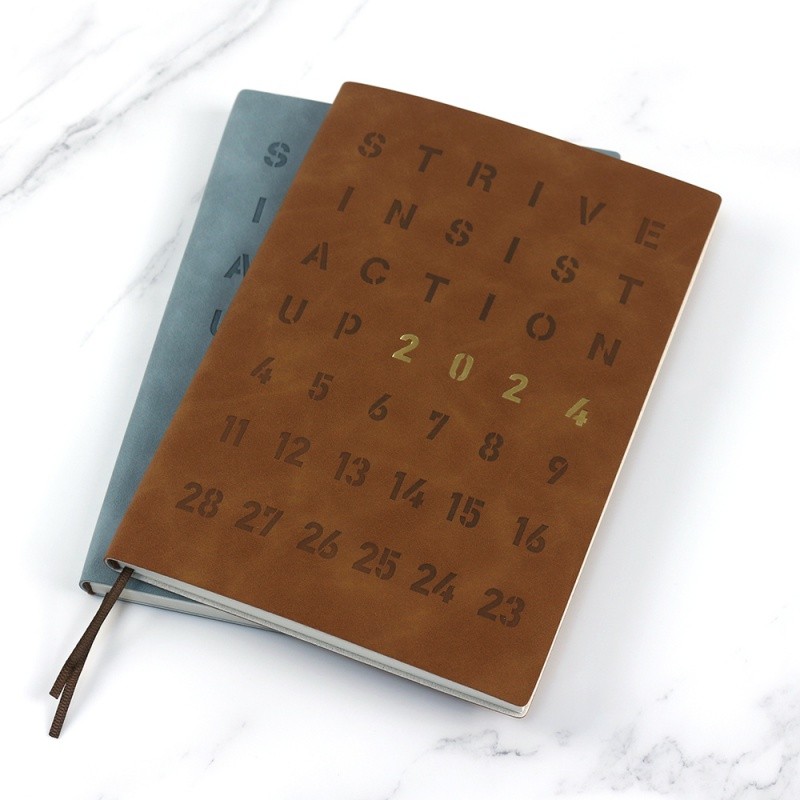 

custom.Custom 2024 whole book Hard PU leather Journal Planner Leather Diary Note Book