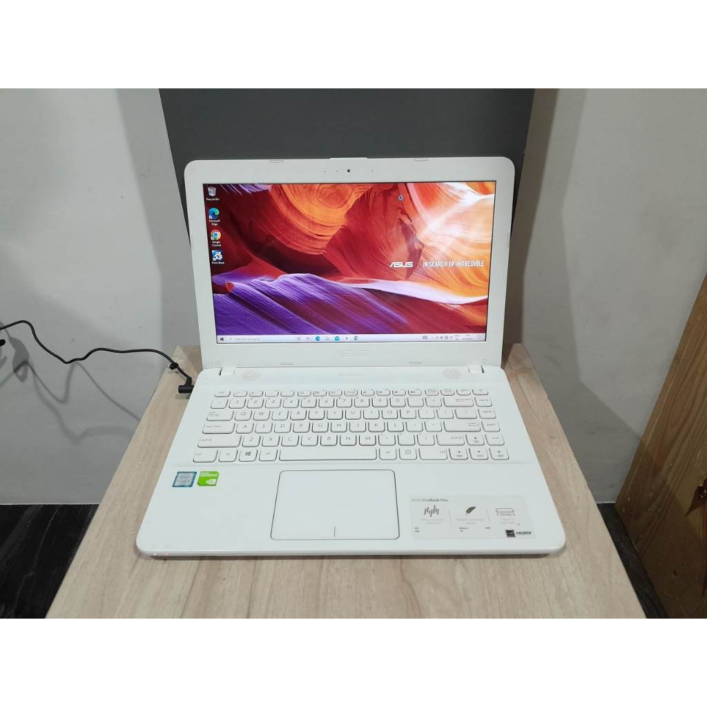 Laptop multimedia Asus X441UB Core i3-6006U Ram 4Gb Hdd 500GB Nvidia GeForce MX110 19546