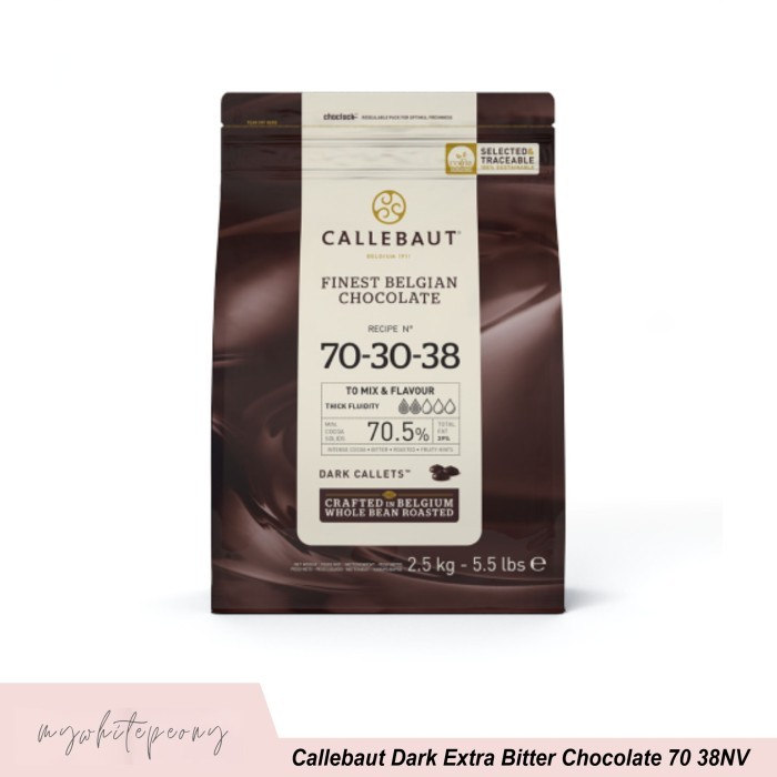 

Callebaut Dark Extra Bitter Chocolate 70% 38NV 250 gram repack