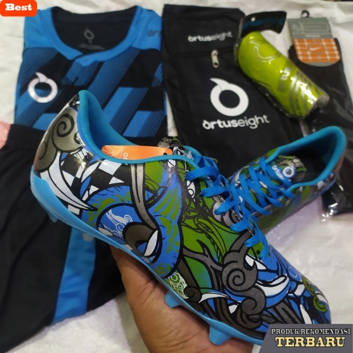 rekomendasi sepatu bola untuk kaki lebar sepatu bola Nike paket komplit