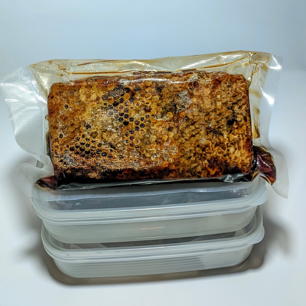 

Sarang Madu Asli Organik Premium 100% Asli Tanpa Campuran Honey Comb Raw Honey