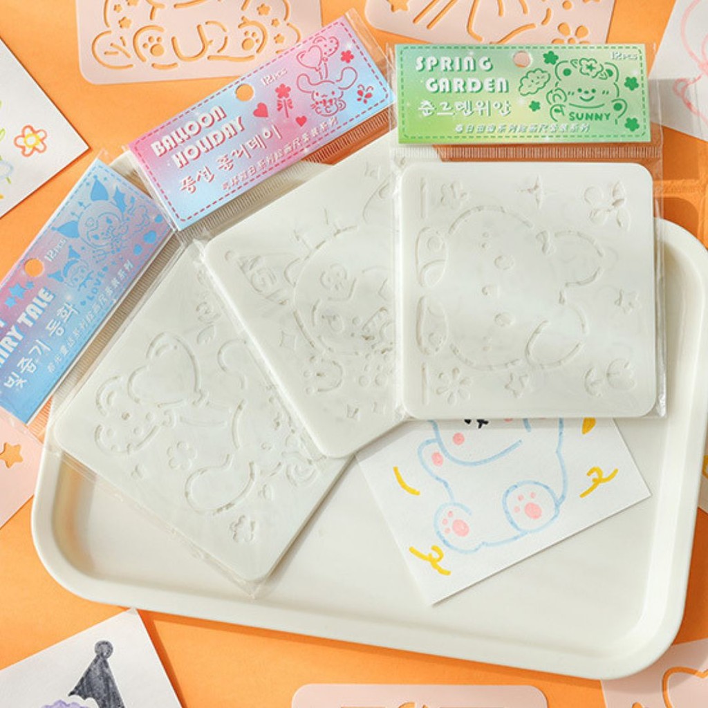 

BEST! 1 SET 8 PCS STENSIL CETAKAN MENGGAMBAR MOTIF KARTUN LUCU YANG FLEKSIBEL DAN REUSABLE