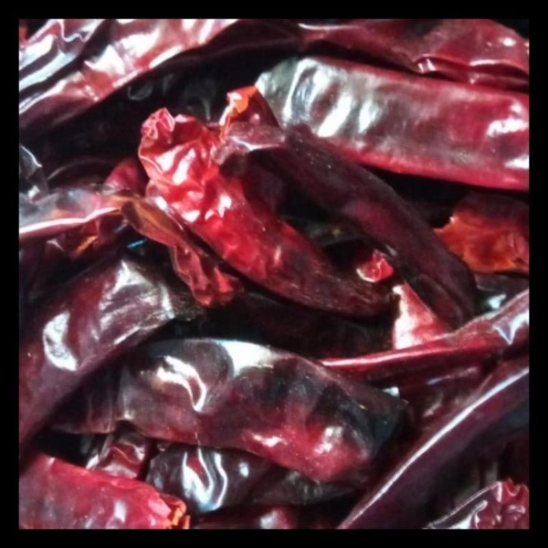 

Cabai Kering Lombok Garing 250 gr