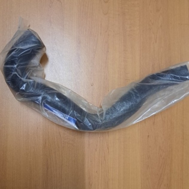 Selang radiator atas ford fiesta