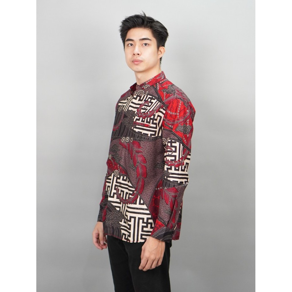 ✨NEW✨ -Swipe Up Kemeja Batik Pria Modern Slimfit Kiiro Lengan Paanjang Kiiro - Red, XXL- 1.2.23