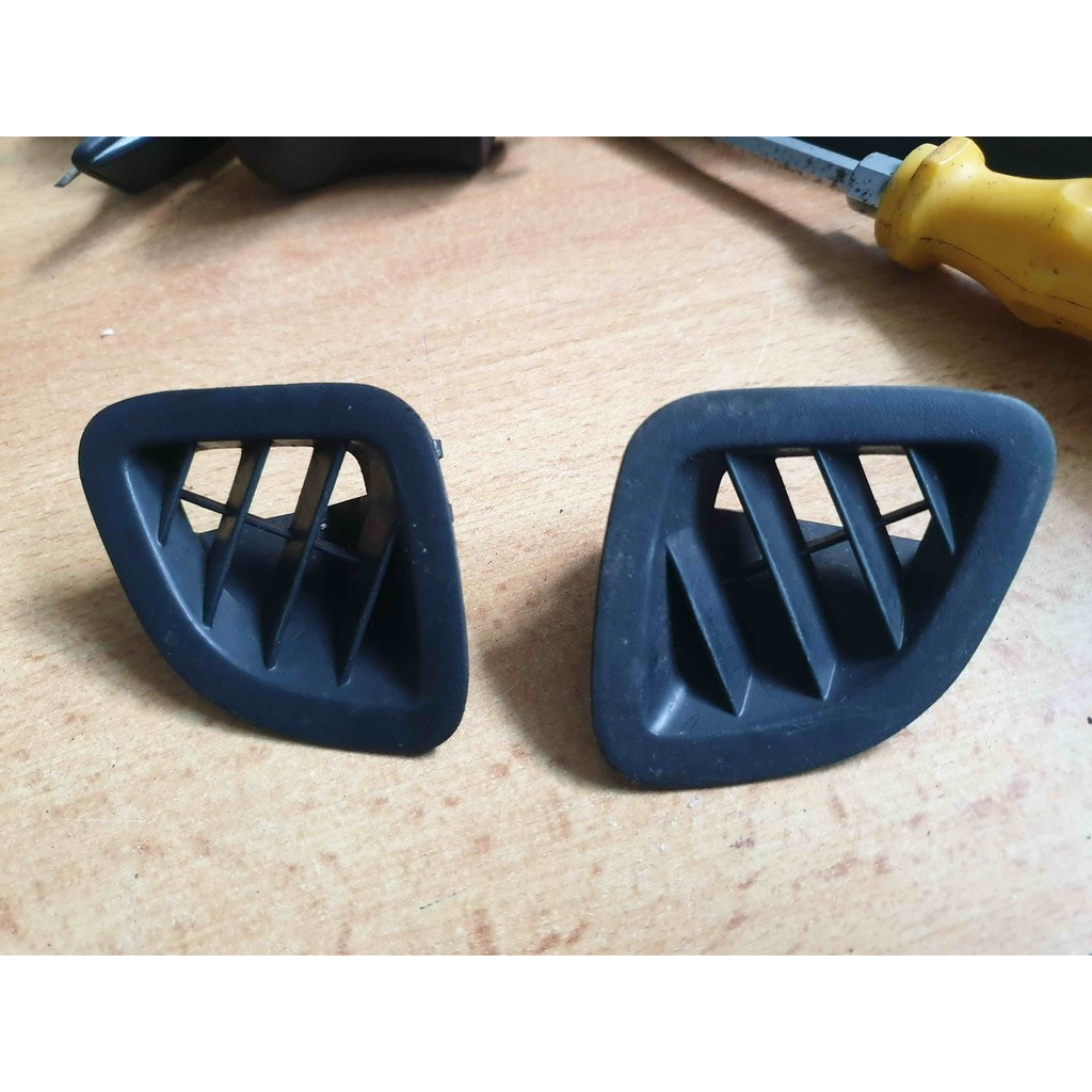 Kisi segitiga atas vent ac Honda Accord Cielo SV4