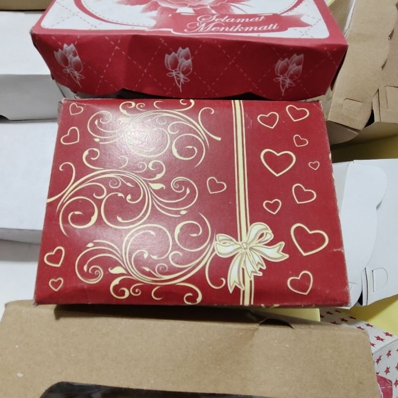 

Dos R3 motif pita hati 10x14.5x7, 1 bungkus isi 100pcs