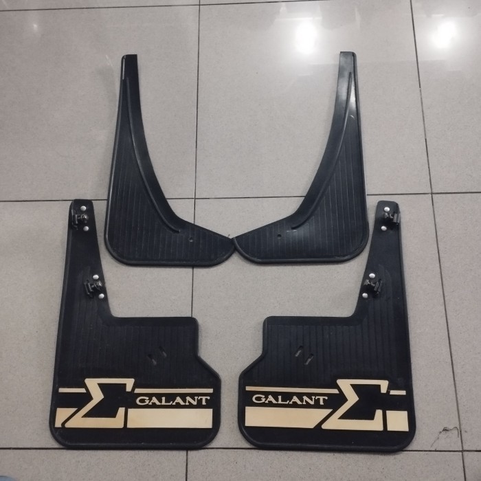 Karpet roda lumpur MITSUBISHI GALANT  SIGMA GLX 1978 ORI berkualitas