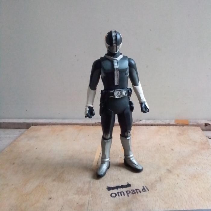 EO99 figure Kamen rider den o hitam