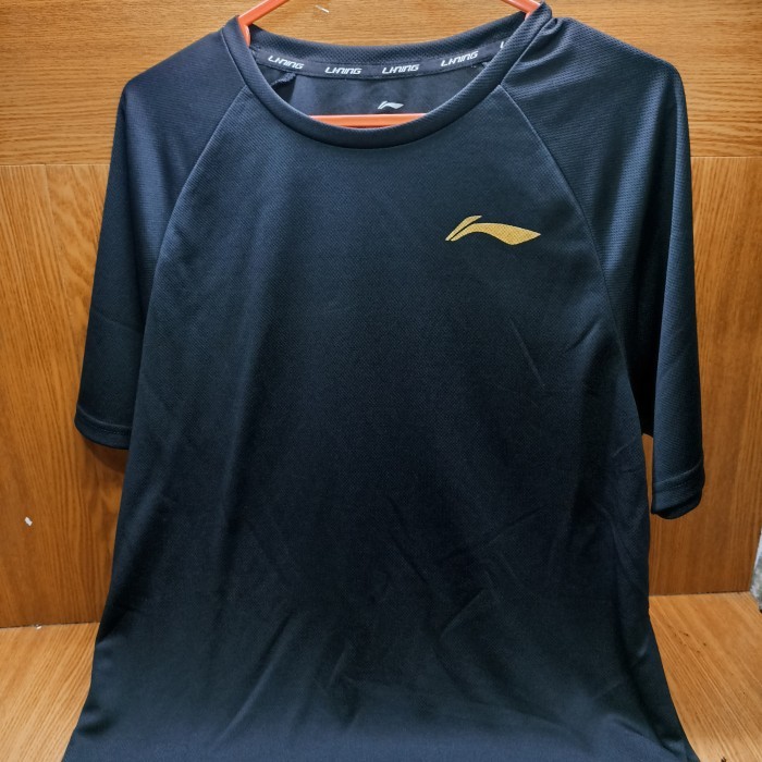 Kaos Badminton LINING ATST705 (Black) 100% ORIGINAL - Black - XXL