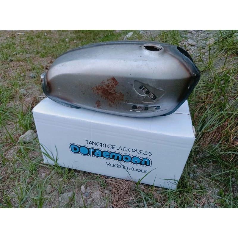 Tangki Cb Doraemon Press Kudus Detail Original Tengki CB 100 Cb Glatik Doraemon Press Kudus