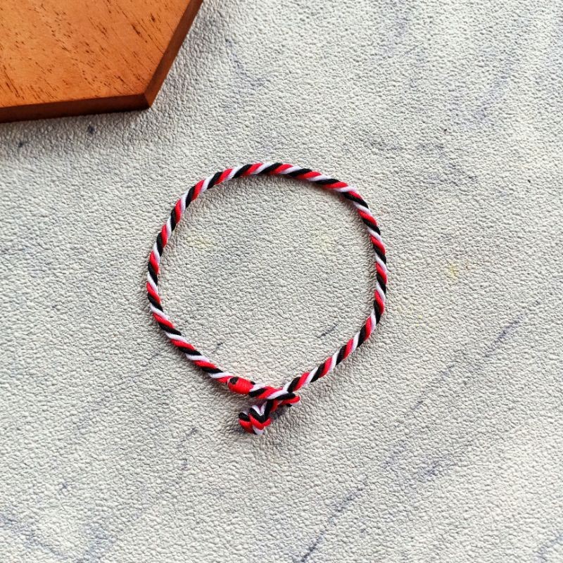 Gelang Tridatu Kancing Knot / Gelang Tridatu Simple / Gelang Asli Bali / Gelang Tali Merah / Gelang 