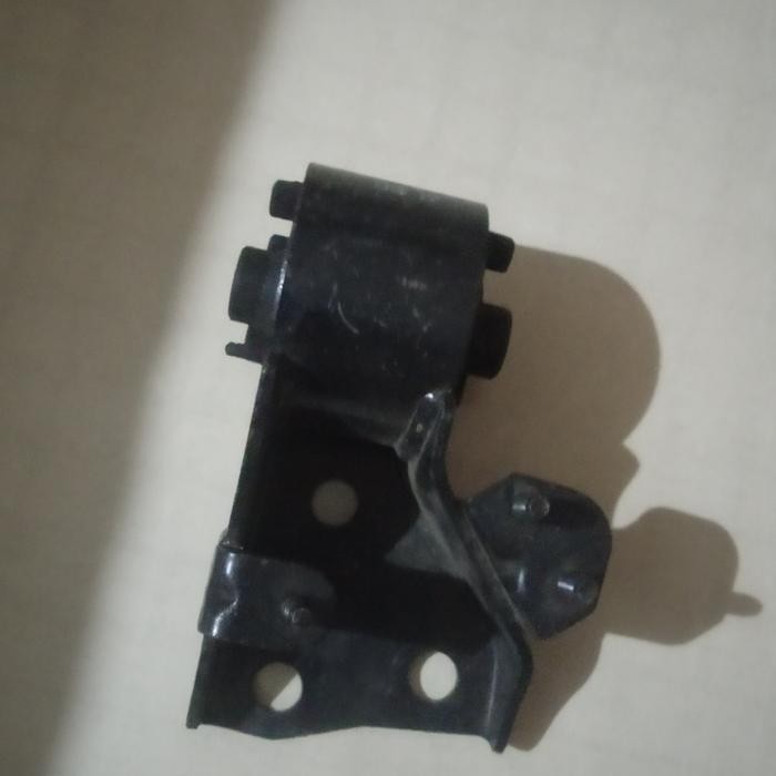 Engine mounting kiri transmisi automatic Kia carens best