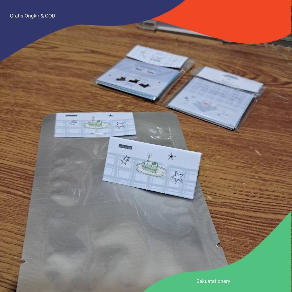 

(versi 2)10pcs Hang Tag Mini Packaging Cute Photocard 5,2x5,2cm