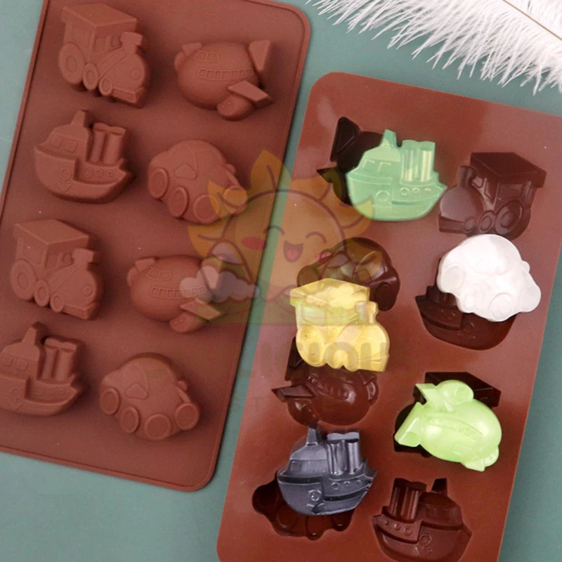 Isi 8 Cetakan Jelly Puding Coklat Permen Kue Nugget Fondant Silikon Agar Karakter Motif Transportasi