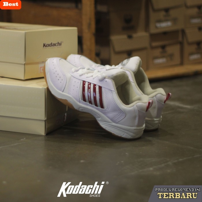 rekomendasi sepatu olahraga brand lokal Sepatu Badminton Kodachi AR Merah - Kodachi ARO - PRO Kodach