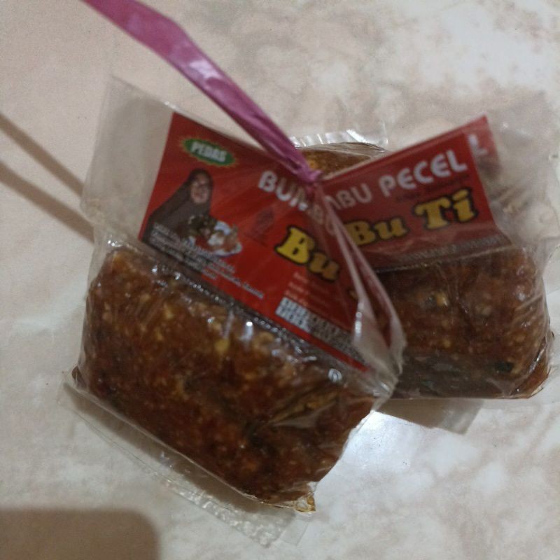 

Sambel Pecel Buatan Ibu Ti