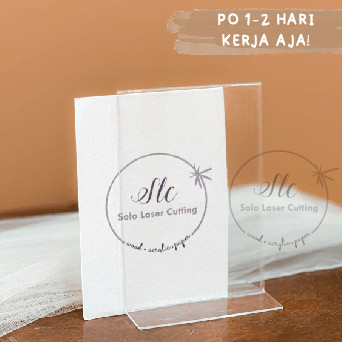 

TEMPAT BROSUR AKRILIK TEMPAT BROSUR AKRILIK STANDING A5 TEMPAT QRIS / BROSUR / MENU TEMPAT BROSUR / TEMPAT DISPLAY BROSUR AKRILIK TEGAK MODEL T / PAPAN KARTU BISNIS TRANSPARANT BENING TOKO CAFE RESTAURANT