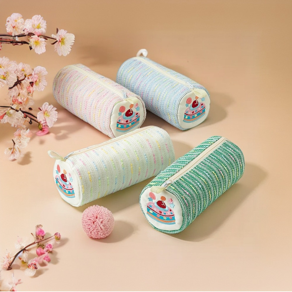 

Tempat Pensil Premium Kekinian Korea TWEED CAKE Bulu / Premium Pencil Case Korea Aesthetic Estetik Minimalis Cute Import Serbaguna