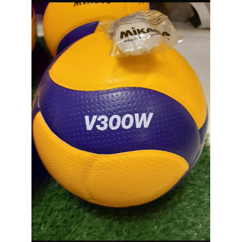 [PREMIUM ORIGINAL] BOLA VOLI MIKASA V300W ORIGINAL 100% / BOLA VOLI MIKASA ORIGINAL / BOLA VOLI MIKA