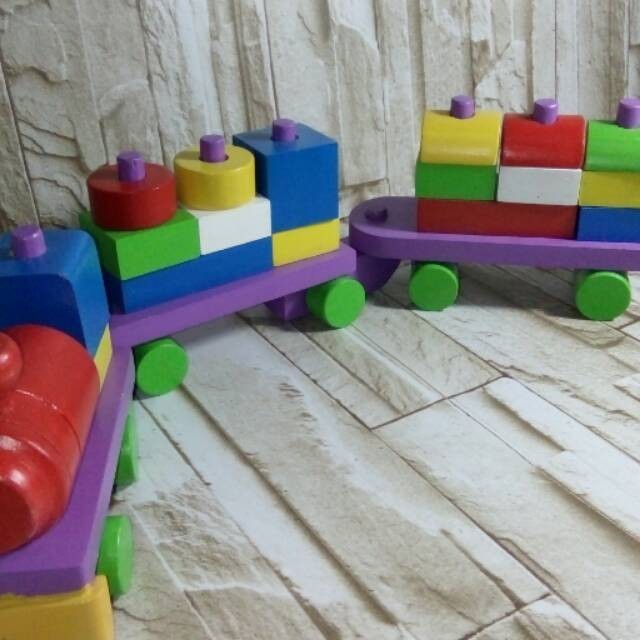 READYSTOCK Mainan Kereta Api Kayu / Mainan Edukatif Kayu / Mainan Edukasi Anak Susun Balok Kereta Ap