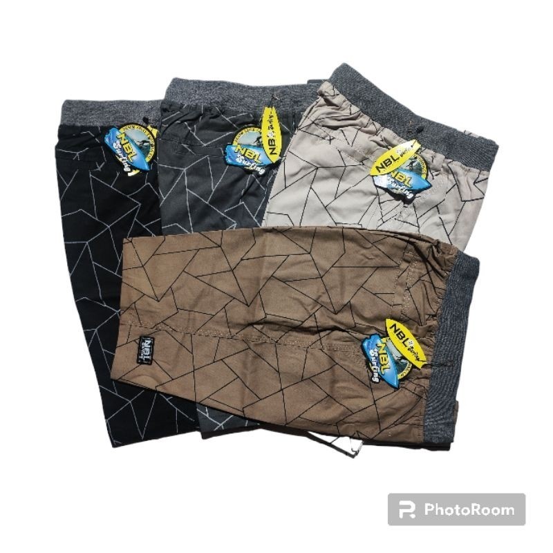 Celana Chinos Pendek NBL Motif Kaca Bahan Halus