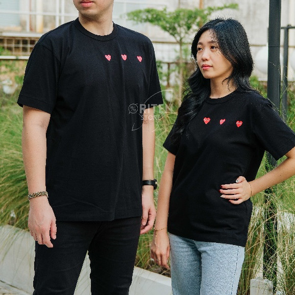 Comme Des Garcons CDG Play Triple Red Heart Tee Black Original / Baju Kaos CDG Authentic