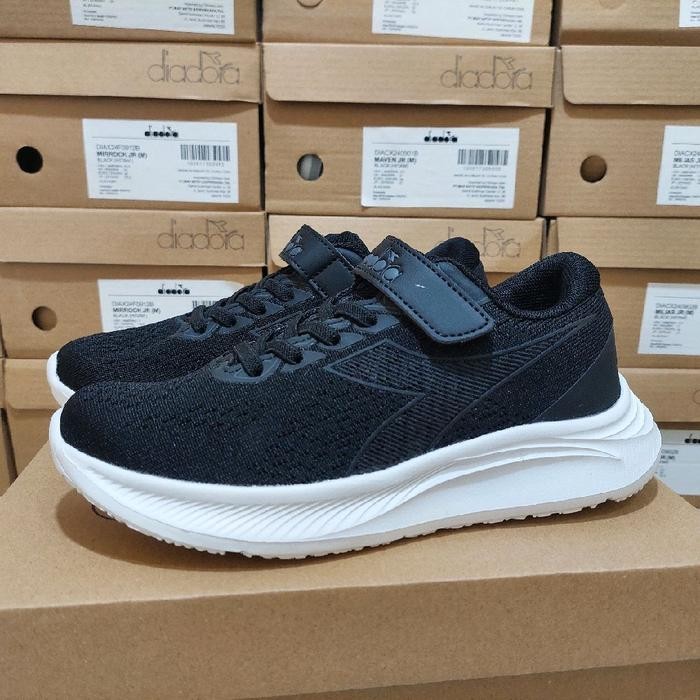 BARU Sepatu Anak Diadora Milias JR Original - Black - 35