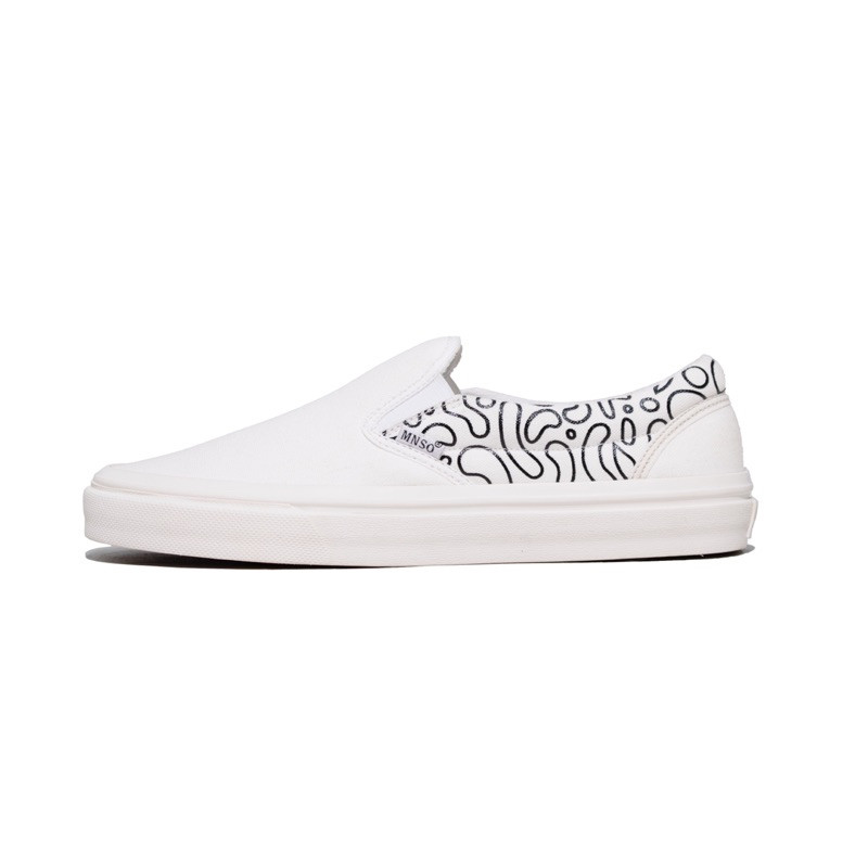 MinusOne Footwear Larva FullWhite Slip-Ons Flat Shoes Ringan Antiselip Nyaman Fleksibel Unisex