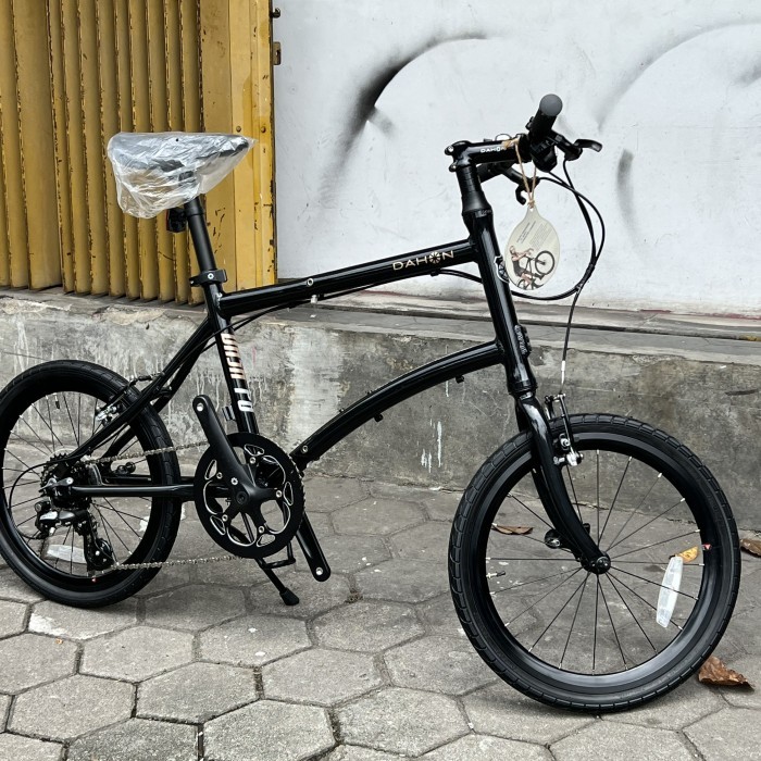 DAHON DASH P8 NEW ORIGINAL BARU 8 SPEED MINIVELO LIPAT FOLDING LOCK JAW BLACK SEPEDA MINI VELO LIPAT