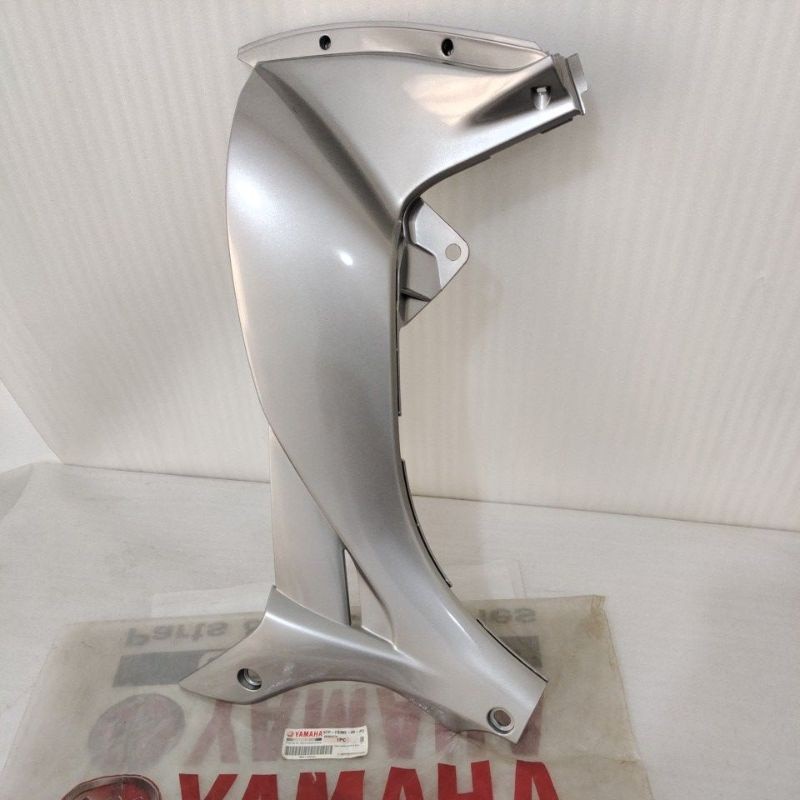 Cover sayap tebeng Legshield leksil Cover dalam KIRI SILVER Yamaha Jupiter Z 2004 - Burhan ORIGINAL 