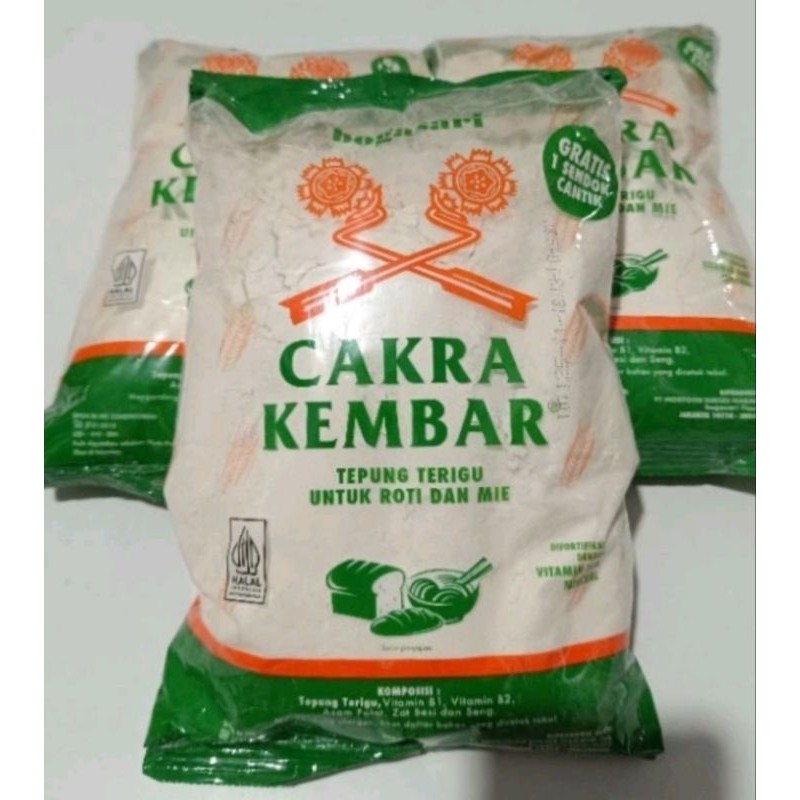 

1kg terigu Cakra kembar / tepung terigu 1 kg